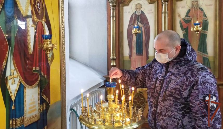 В Уральском округе Росгвардии состоялись богослужения о здравии  участвующих в специальной операции военных (видео)