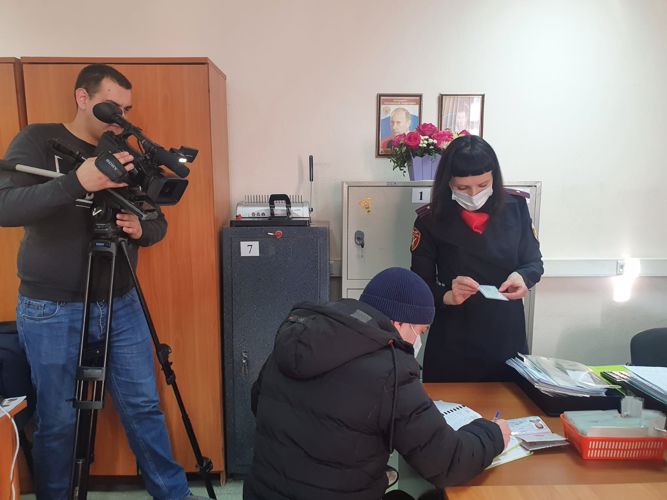Представительницы югорского управления Росгвардии в приняли участие в радиоэфирах и телесюжетах, посвященных 8 марта (видео)