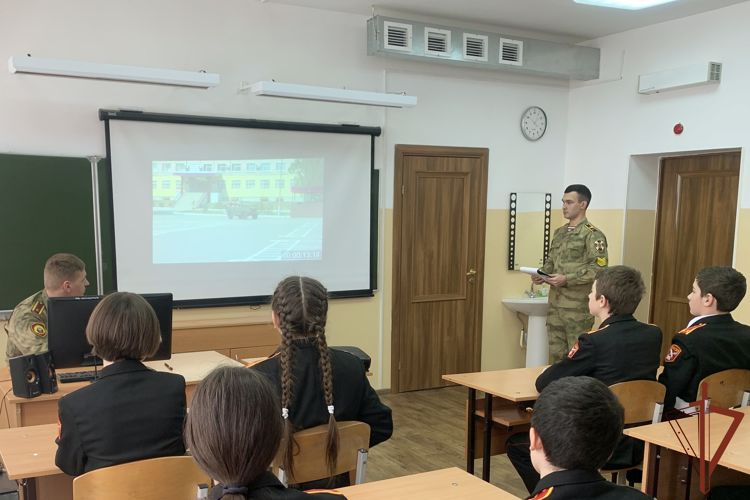 Курсанты Пермского военного института Росгвардии завершили стажировку в грозненском соединении 