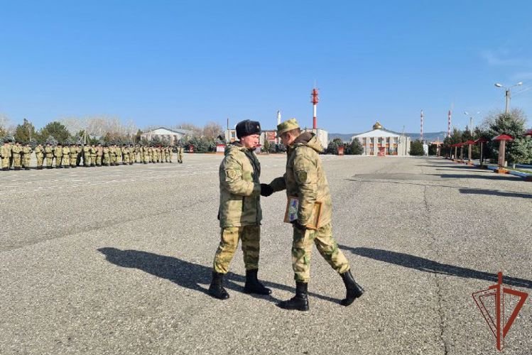 Курсанты Пермского военного института Росгвардии завершили стажировку в грозненском соединении 