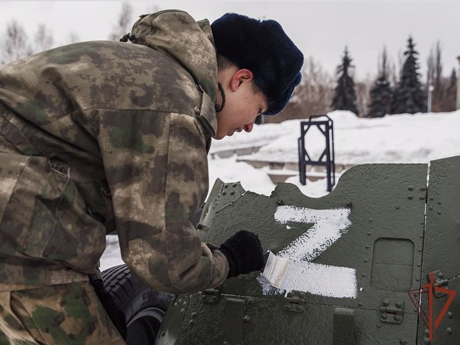 В Кузбассе продолжает набирать обороты флешмоб «СвоихНеБросаем»