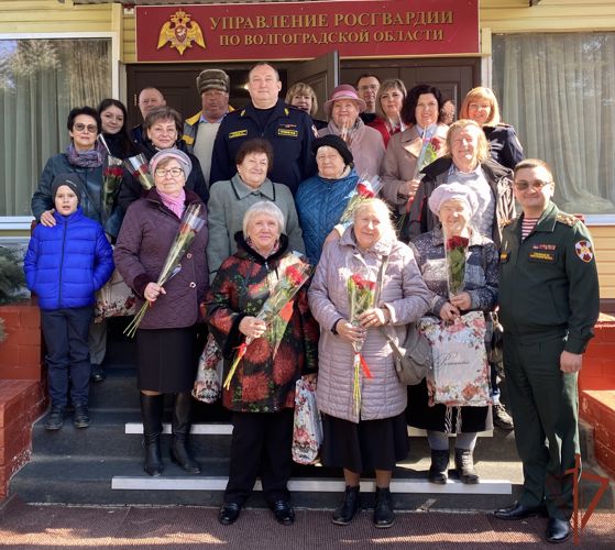 Начальник Управления Росгвардии по Волгоградской области встретился с семьями погибших правоохранителей