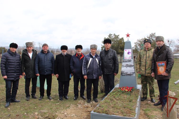 Военнослужащие ОГВ(с) почтили память Героя Советского Союза  Ивана Виноградова