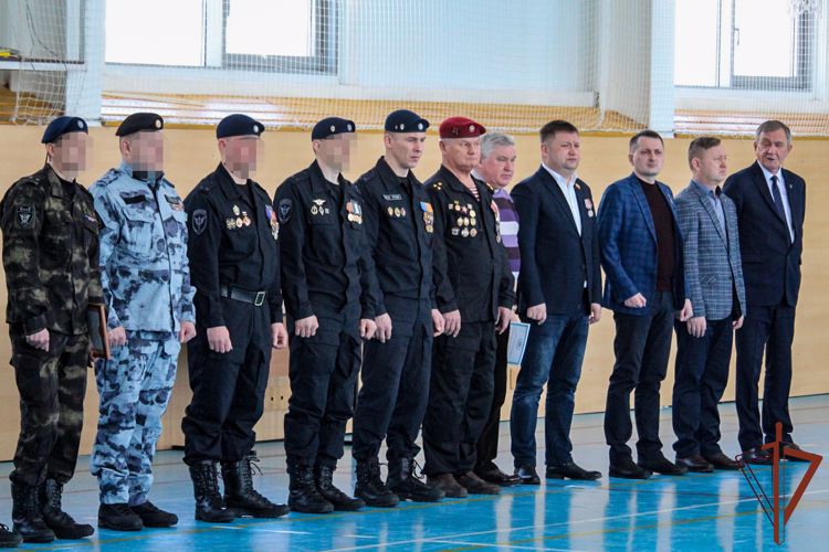 Турнир по боксу памяти погибшего офицера СОБР состоялся в Чувашии
