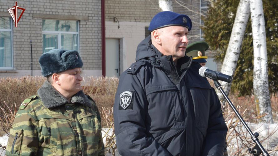 Память Героя России почтили росгвардейцы в Брянской области