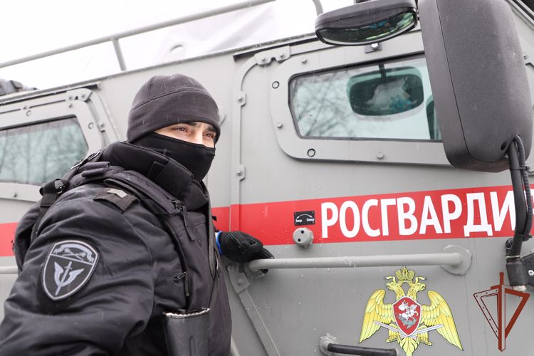 Командующий Центральным округом Росгвардии поздравил рязанский ОМОН с Днём образования отряда