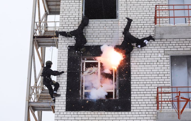 Командующий Центральным округом Росгвардии поздравил рязанский ОМОН с Днём образования отряда