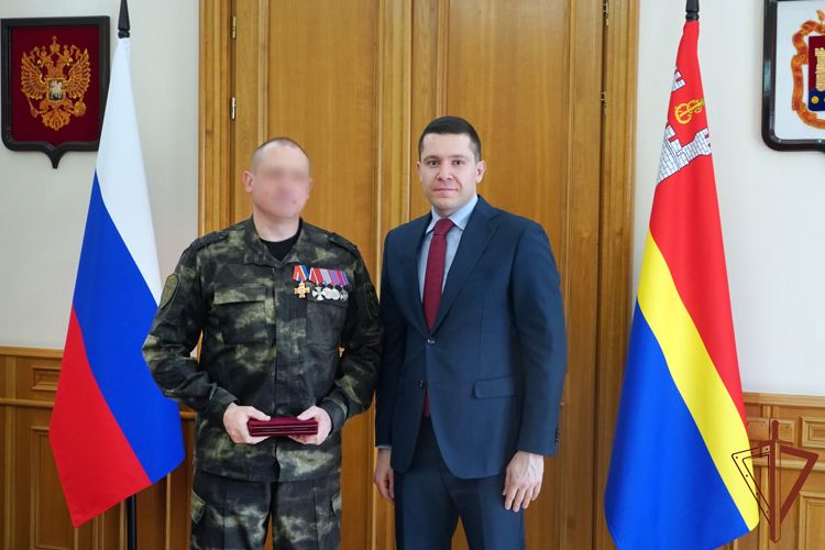 Губернатор Калининградской области наградил сотрудников и военнослужащих Росгвардии (видео)