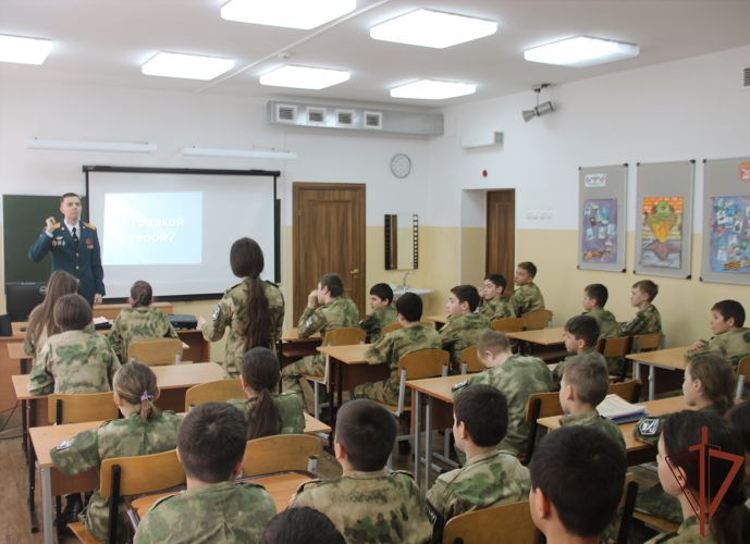 В Грозненской ведомственной школе проходят мероприятия акции «Дни Росгвардии»