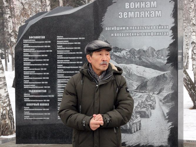 В Горно-Алтайске почтили память погибших сотрудников ОМОН 