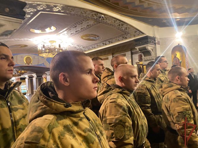 В Уральском округе Росгвардии состоялись богослужения о здравии  участвующих в специальной операции военных (видео)