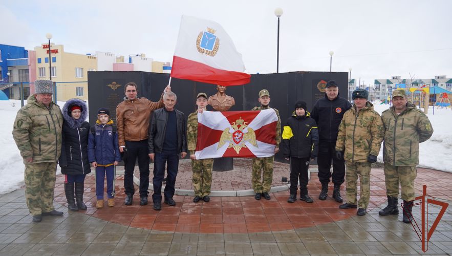 Автопробег по случаю Дня войск национальной гвардии состоялся в Саратове
