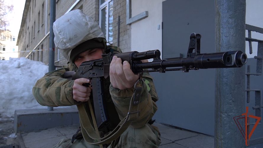 Представители пензенских СМИ побывали в воинской части Росгвардии