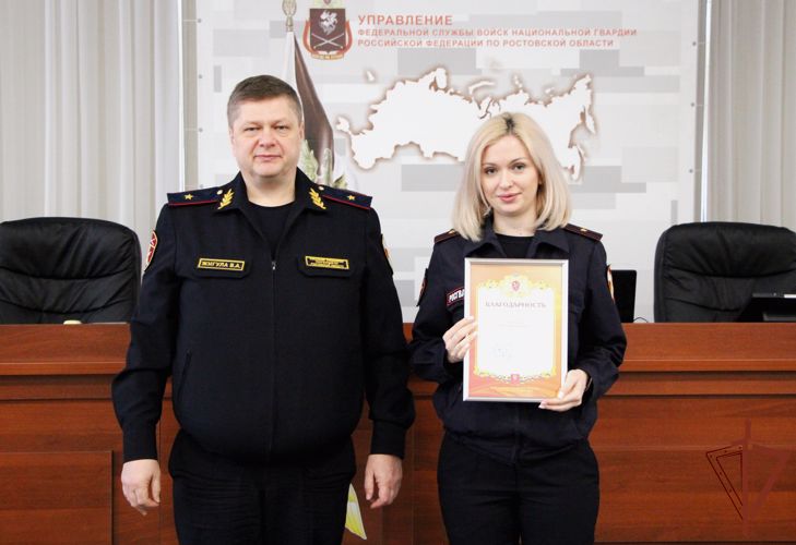 На юге России военнослужащие и сотрудники Росгвардии принимают поздравления с профессиональным праздником