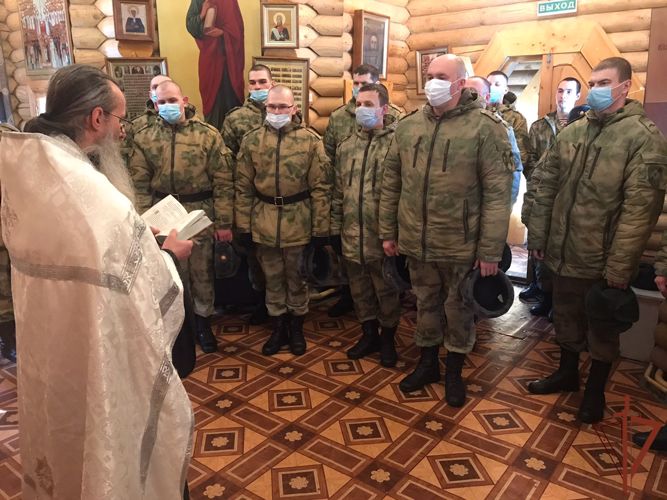 В  кировских храмах молятся о здравии российских воинов, участвующих в специальной военной операции