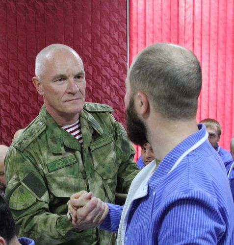 Командующий Северо-Кавказским округом посетил госпиталь Росгвардии в Пятигорске 
