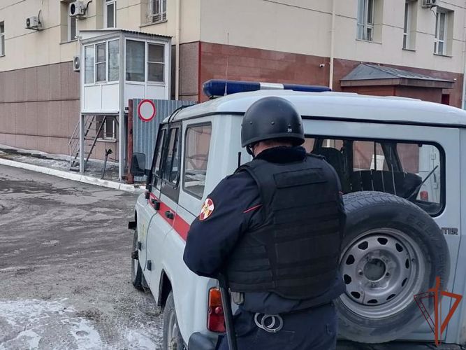 Совместные учения Росгвардии и МВД прошли в Барнауле