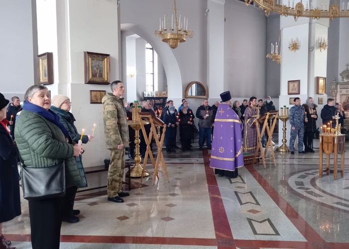 В Сибири прошли церковные службы ко Дню войск национальной гвардии Российской Федерации