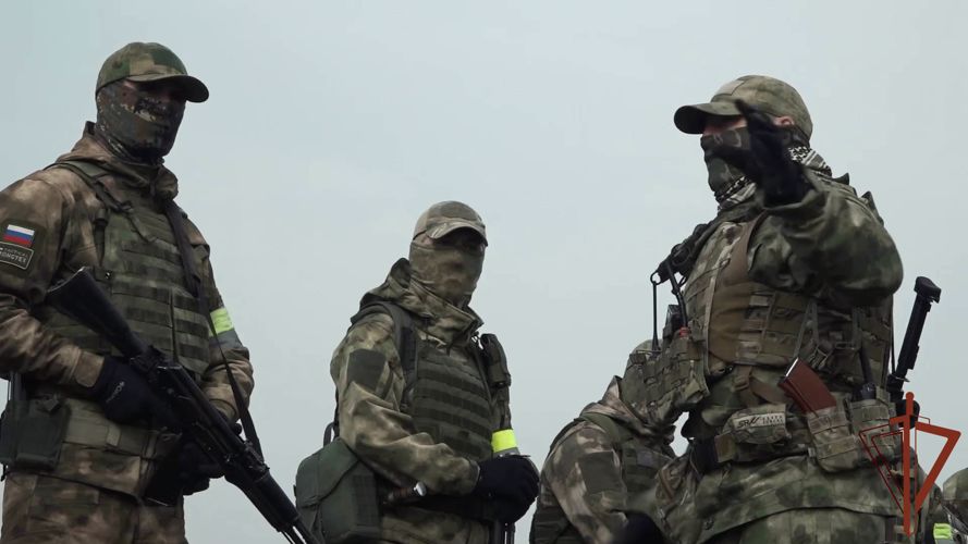Грамотные действия и мужество офицера спецназа Росгвардии спасли около 100 человек