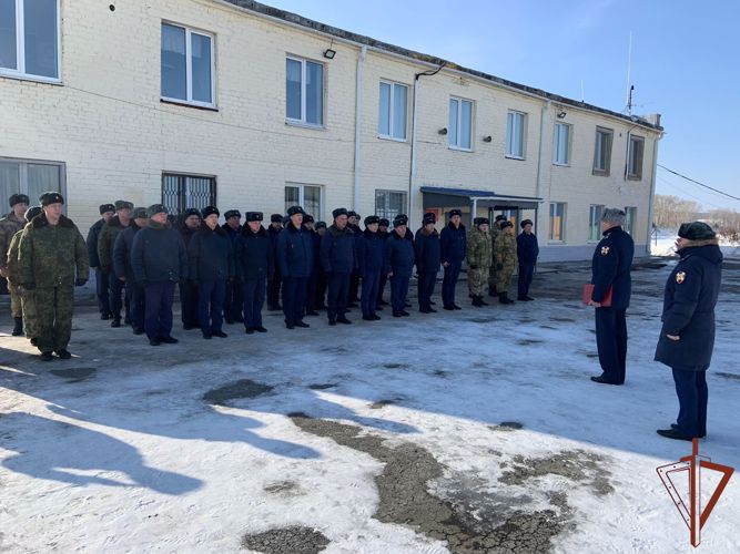 Летчики Уральского округа Росгвардии отметили профессиональный праздник