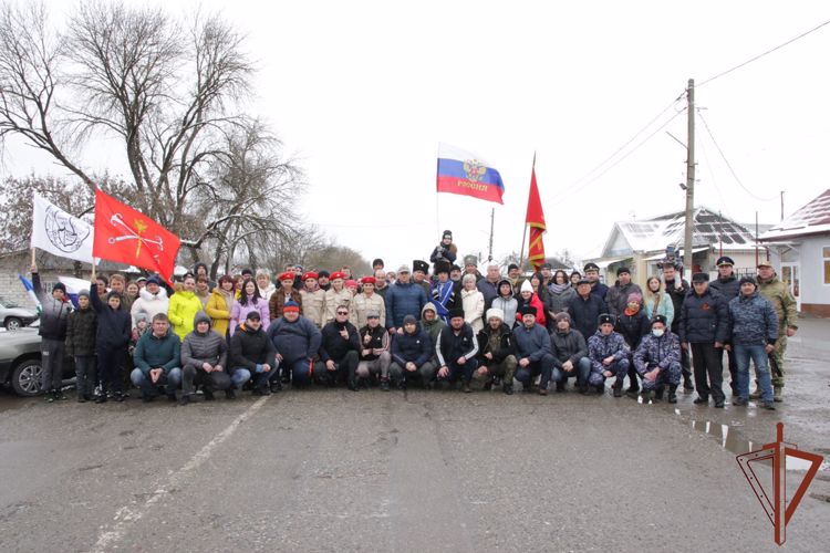 В Кабардино-Балкарии росгвардейцы поддержали акцию «Своих не бросаем»