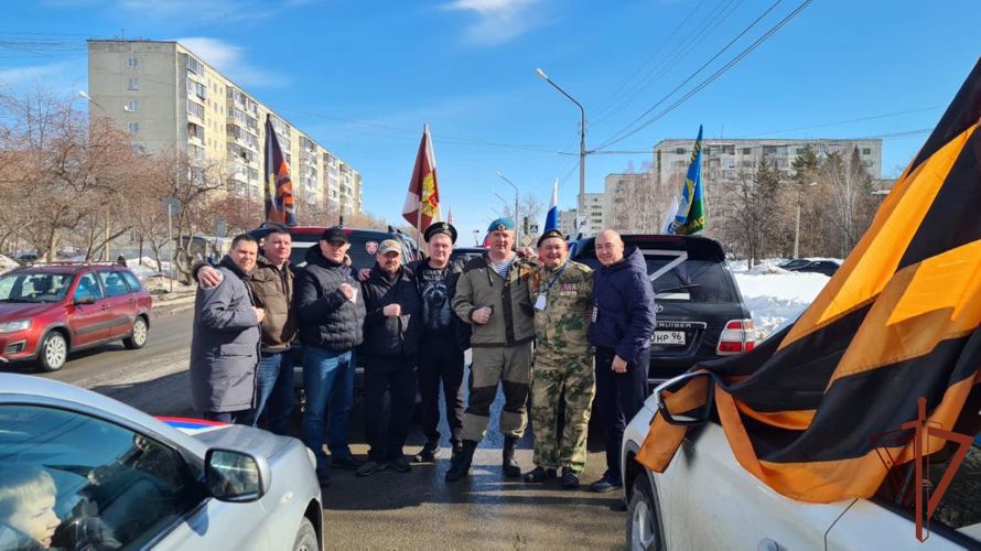 На Урале ветераны Росгвардии поддержали всероссийские акции в поддержку участников специальной операции на Украине (видео)