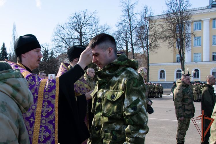 В дивизии имени Дзержинского состоялся молебен о ратных успехах росгвардейцев