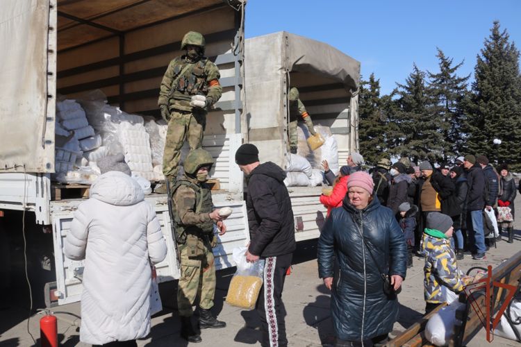 Росгвардия доставила более 80 тонн гуманитарной помощи жителям Харьковской области (видео)