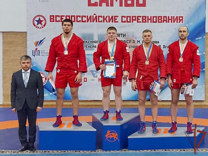 Офицер Сибирского округа Росгвардии завоевал «бронзу» всероссийских соревнований по самбо 