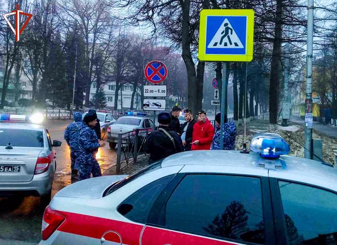 Сотрудники Росгвардии в Йошкар-Оле по горячим следам задержали подозреваемых в разбое (видео)