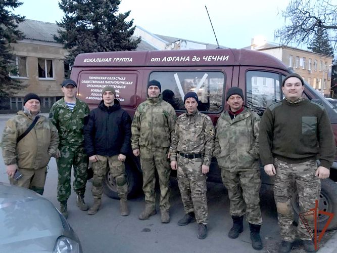 Ветеран СОБР Росгвардии организовал выездной концерт в поддержку проходящих реабилитацию в госпитале Ростова-на-Дону воинов