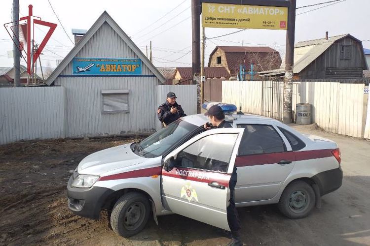 Росгвардейцы в Улан-Удэ помогли вернуть ребенка родителям  