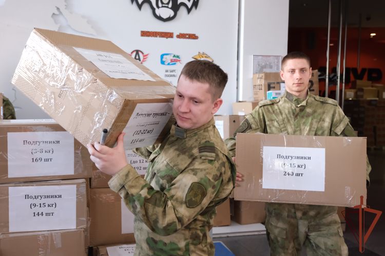 Военнослужащие Росгвардии приняли участие в благотворительной акции «Своих не бросаем» 