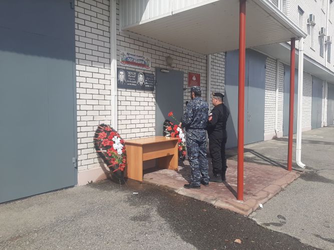 Памятные мероприятия ко Дню образования ОМОН Росгвардии прошли в Карачаево-Черкесии
