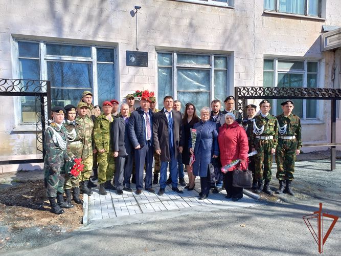 Память бойца войск правопорядка - Героя России Олега Терешкина почтили на Среднем Урале (видео)