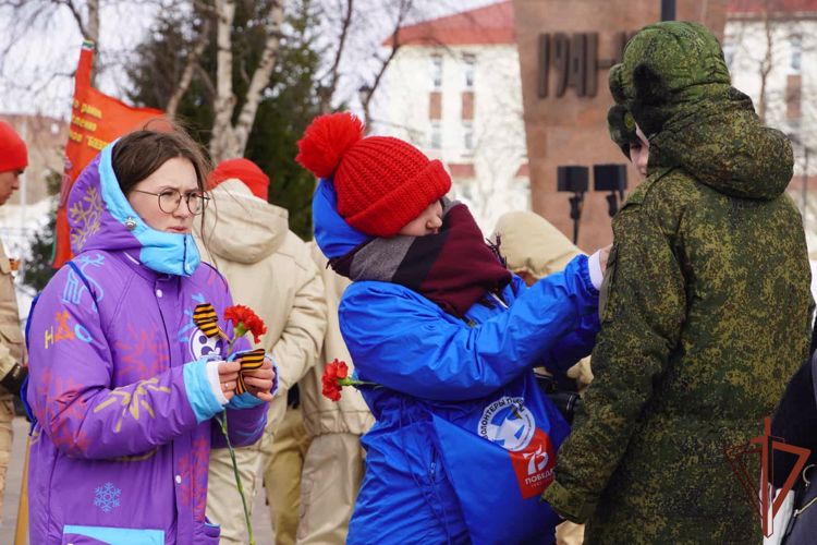 Росгвардия в НАО приняла участие во всероссийских акциях ко Дню Победы