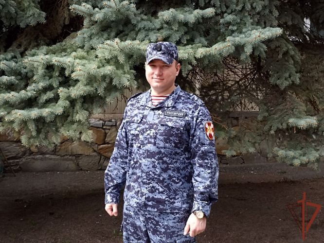 В Башкирии росгвардеец оказал содействие в ликвидации возгорания в жилом доме