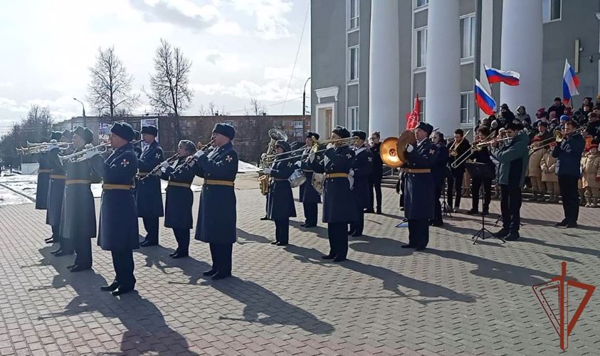 Росгвардейцы в Нижегородской области присоединились к акции в поддержку российских военнослужащих