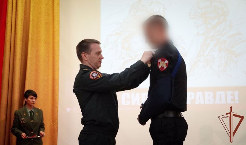 Росгвардейцам Центрального округа вручили государственные награды за участие в специальной военной операции