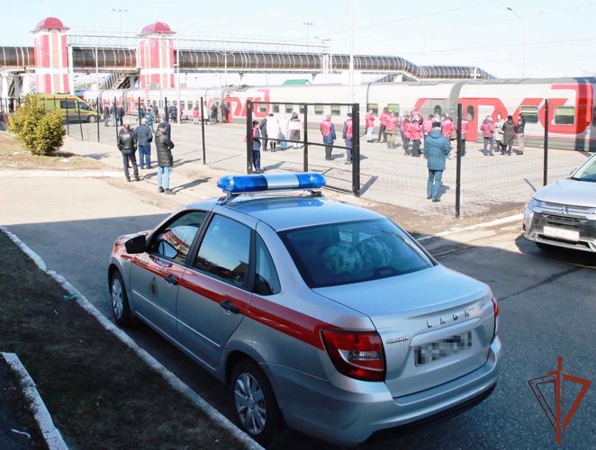 При участии Росгвардии обеспечена охрана общественного порядка во время встречи беженцев из ДНР и ЛНР в Мордовии