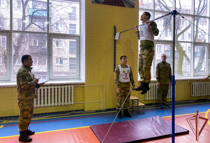 В Уральском округе Росгвардии проходит контрольная проверка за зимний период подготовки
