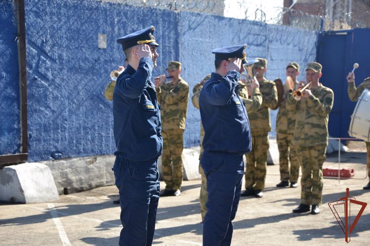 Самарский авиаотряд Росгвардии отметил 15-летний юбилей