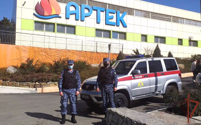 Росгвардия обеспечила безопасность всероссийского форума в «Артеке»