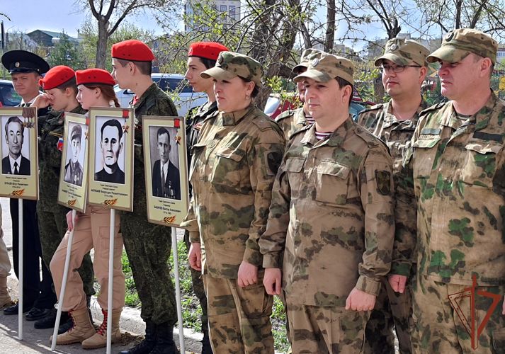 Росгвардейцы в Астрахани отдали дань памяти герою-фронтовику