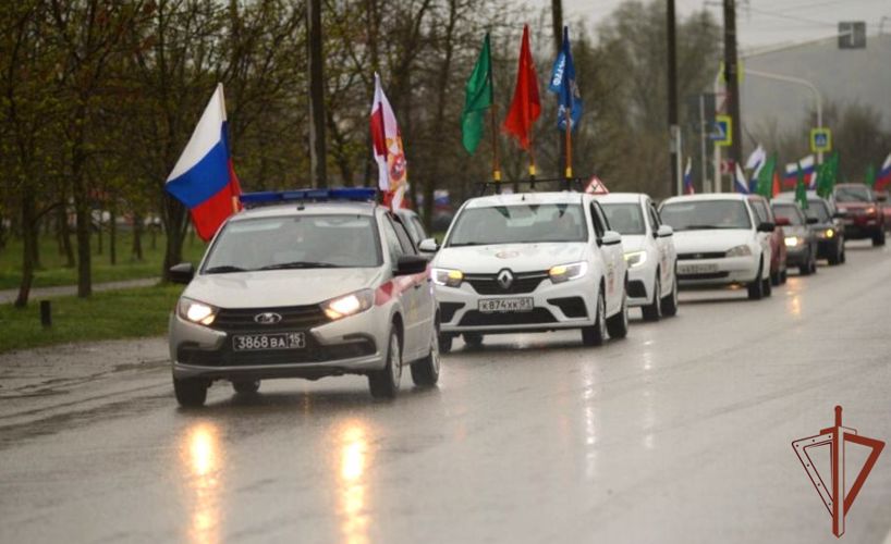 Росгвардия поддержала патриотический автопробег в Адыгее