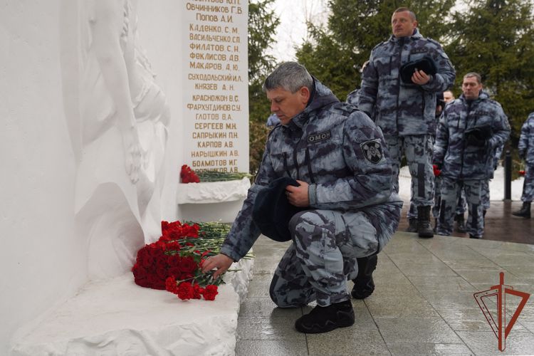 День памяти погибших сотрудников ОМОН «Авангард» состоялся в Москве