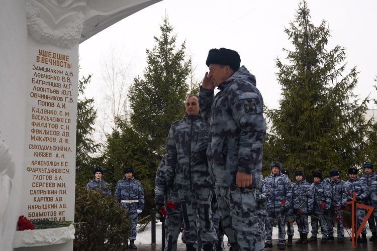 День памяти погибших сотрудников ОМОН «Авангард» состоялся в Москве