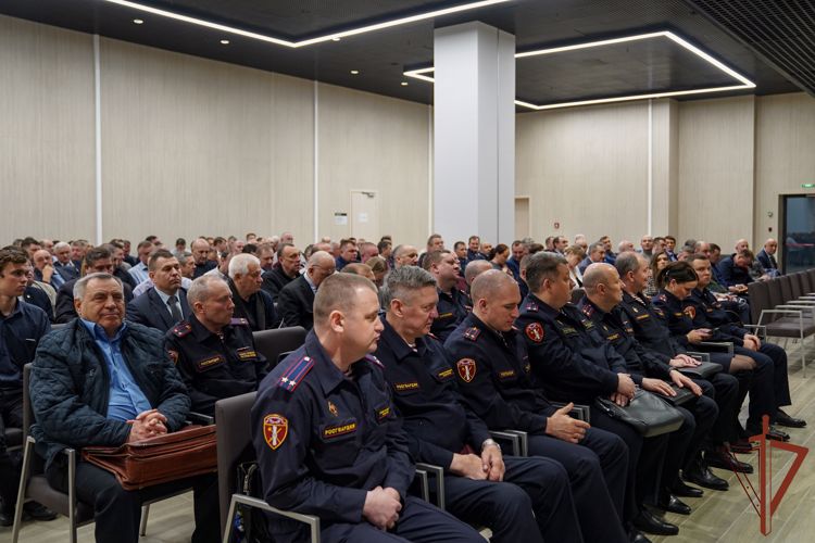 В Росгвардии обсудили вопросы повышения качества охранных услуг в столичном регионе