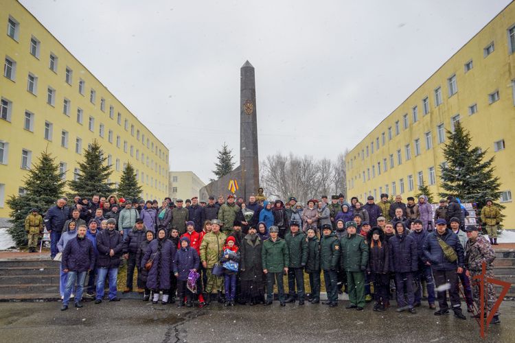 В софринской бригаде Росгвардии почтили память погибших военнослужащих