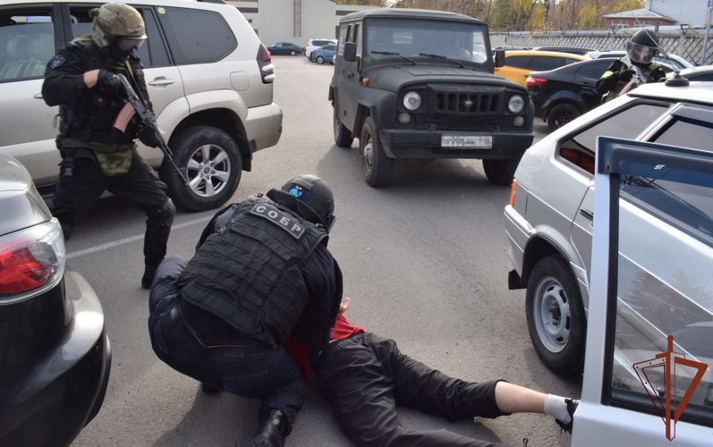 Сотрудники татарстанского СОБР Росгвардии приняли участие в спецоперации  по задержанию членов банды Басаева